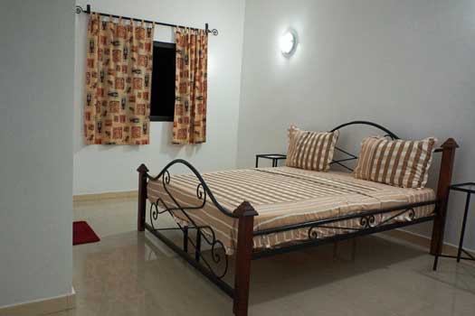 Hôtel Chez Sophie Cap Skirring Cap Randoulène 8 chambres + 1 grand appartement 2 chambres doubles, cusine, salon avec terrasse 