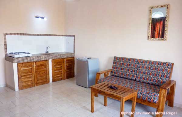 très bel appartement à louer pour long et court séjour cap randoulène proche de la mer et du village