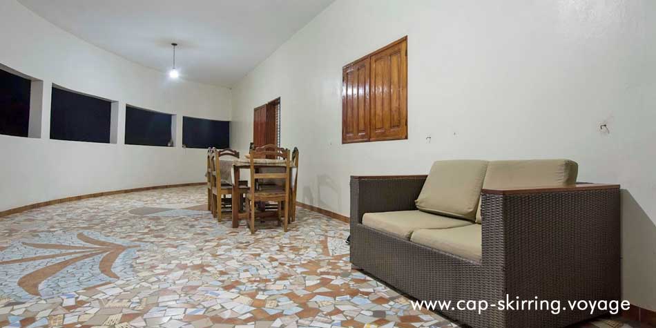 belle et grande maison à louer à diembering tout proche de la mer et du village de cap skirring location de luxe tout confort