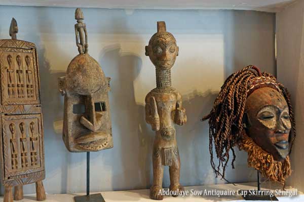 pièce de collection d'art africain origine des pays d'Afrique de l'ouest photo arvimedia