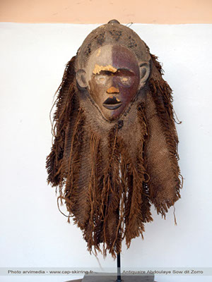 masque origine congo