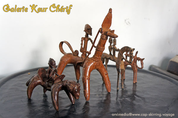 Cavaliers Dogon Mali figurines africaine