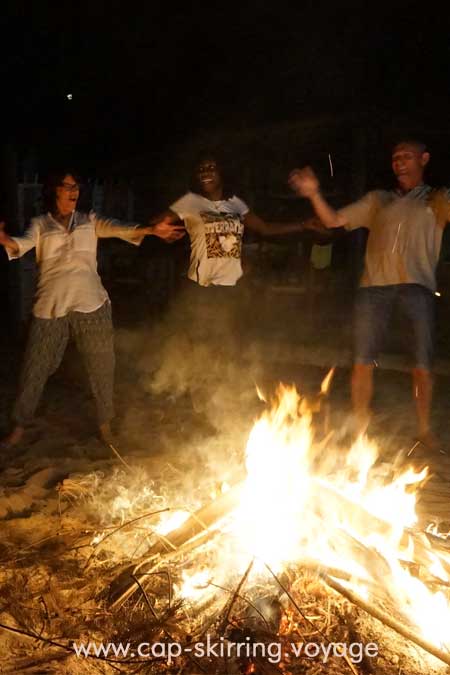 Très belles ambiances nocturnes, le Sénégal est vraiment un pays de la musique. la fête est un moment très important pour les sénégalais