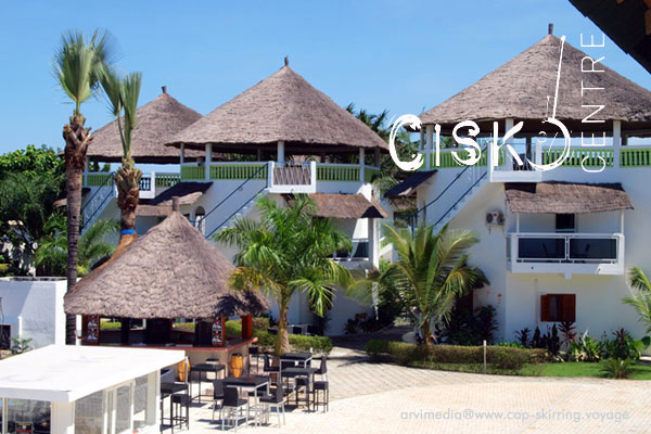 Hôtel confortable Cap Skirring Ensemble de case style africain