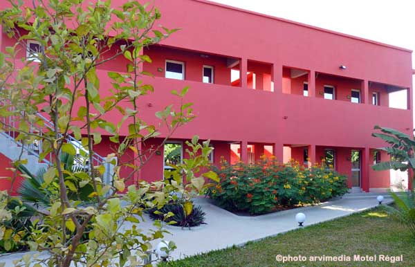 Location appartement dans Motel Régal à Cap Skirring 14 appartements neufs tout confort dans résidence proche de toutes les commodités