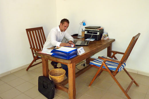 Igor Prouvost assureur conseil Cap Skirring assurance Allianz habitation, automobile, bateau, immobilier et santé arvimedia guy degoutte