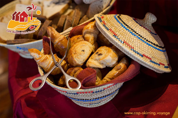 croissant, pain au chocolat