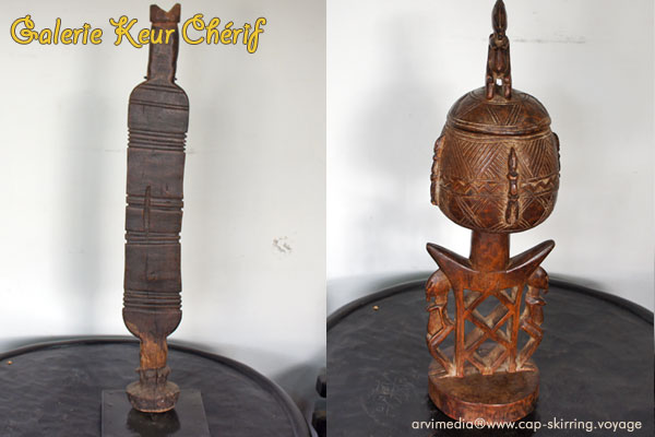 Pied de lit Touareg Niger Mauritanie, Boîte à tabac bambara Mali vente en ligne art africain