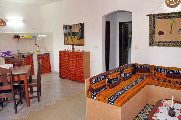 tout proche de la plage de Cap skrring et du village 