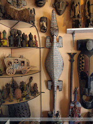 Sculpture de crocodile Burkina Fasso antiquaire cap skirring