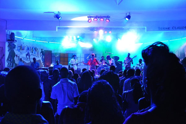 séjour musical au Sénégal soirée concert au cisko centre culturel de cap skirring