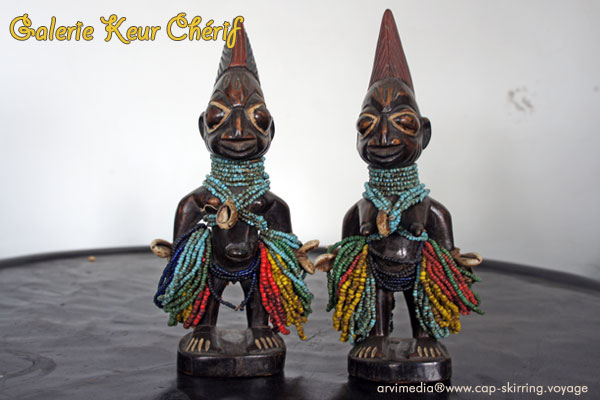 Statues Ibégi Nigéria pièces de collection