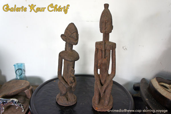 Statue terre cuite maternité Dogon Mali marchand d'art Sénégal