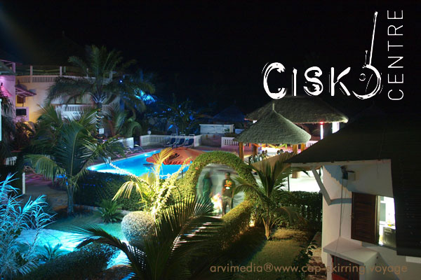 Magnifique jardin exotique hotel Cisko Sénégal