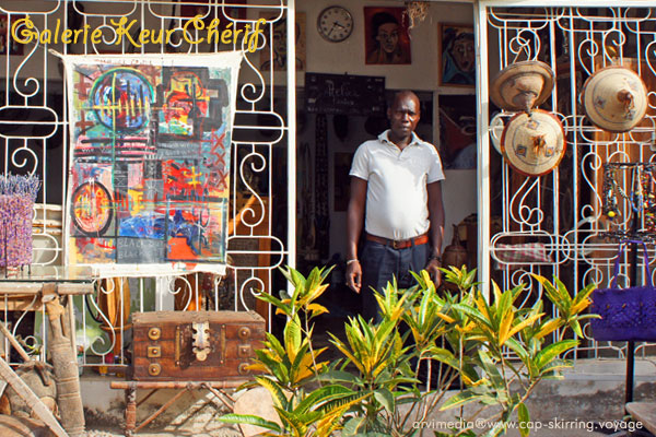 Younousse Aidara Antiquités et Art Africain, Cap Skirring, Sénégal galerie d'art Keur Chérif